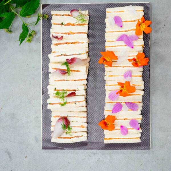 plateau toasties, de manger bonard composé de creme cheese concombre et patate douce roti